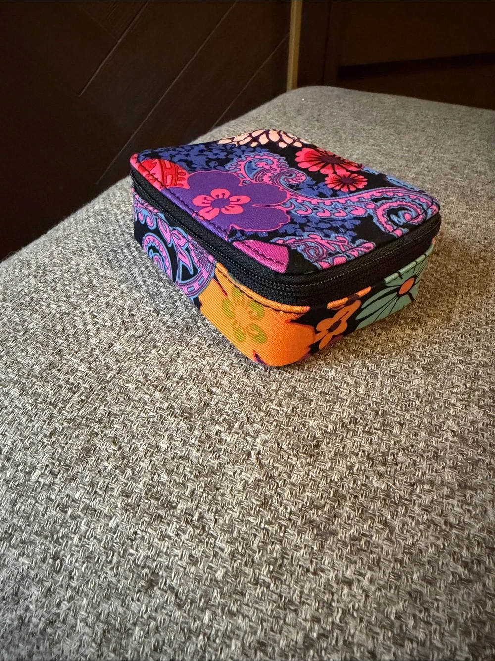 Vera Bradley Floral Paisley Cosmetic Case Multicolor 4.5*3*1.5”